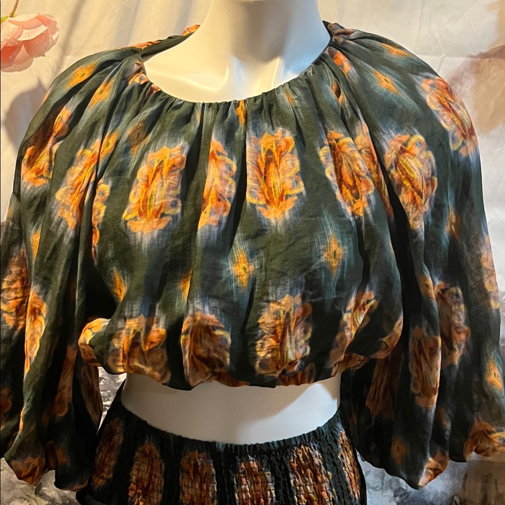 Elegant Women's Blouse in Dark Green and Orange